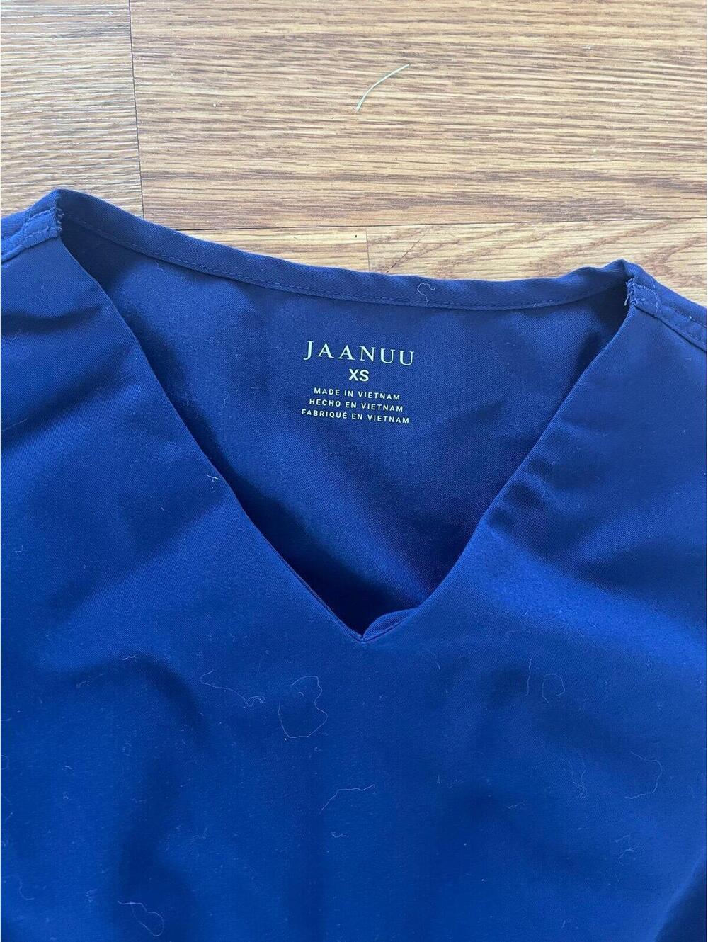 Women’s XS Navy Jaanuu Medical Scrub Tops - Picture 6 of 7